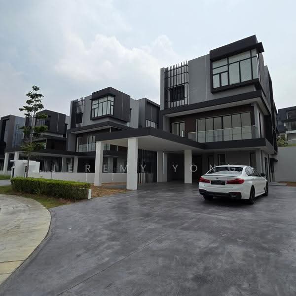 Bungalow House untuk Dijual di Jade Hills (Kajang) - Jeremy Yong - Exterior - PropertyGuru.com.my