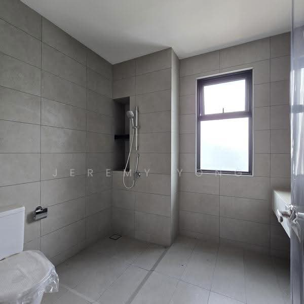 Bungalow House untuk Dijual di Jade Hills (Kajang) - Jeremy Yong - Bathroom - PropertyGuru.com.my