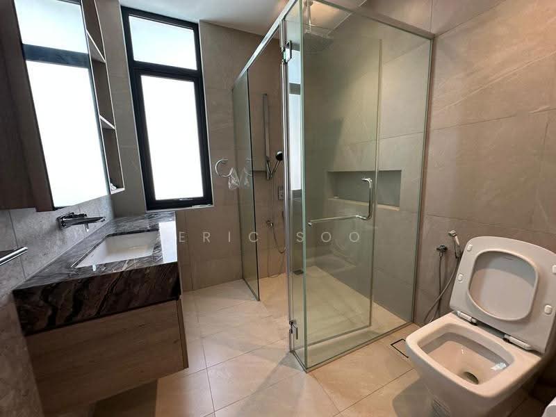 Bungalow House for Sale in Seputeh (Kuala Lumpur) - Eric Soo - Bathroom - PropertyGuru.com.my