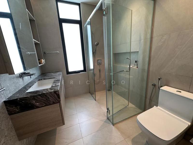 Bungalow House for Sale in Seputeh (Kuala Lumpur) - Eric Soo - Bathroom - PropertyGuru.com.my