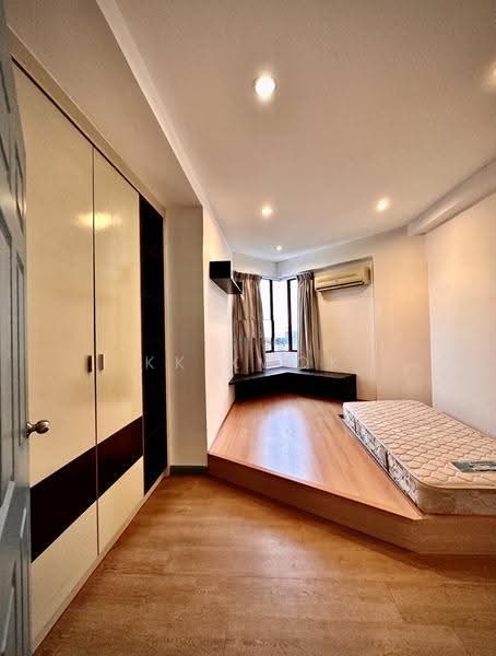 Condominium for Rent at Marina Bay Condominium - KK Kwok - Bedroom - PropertyGuru.com.my