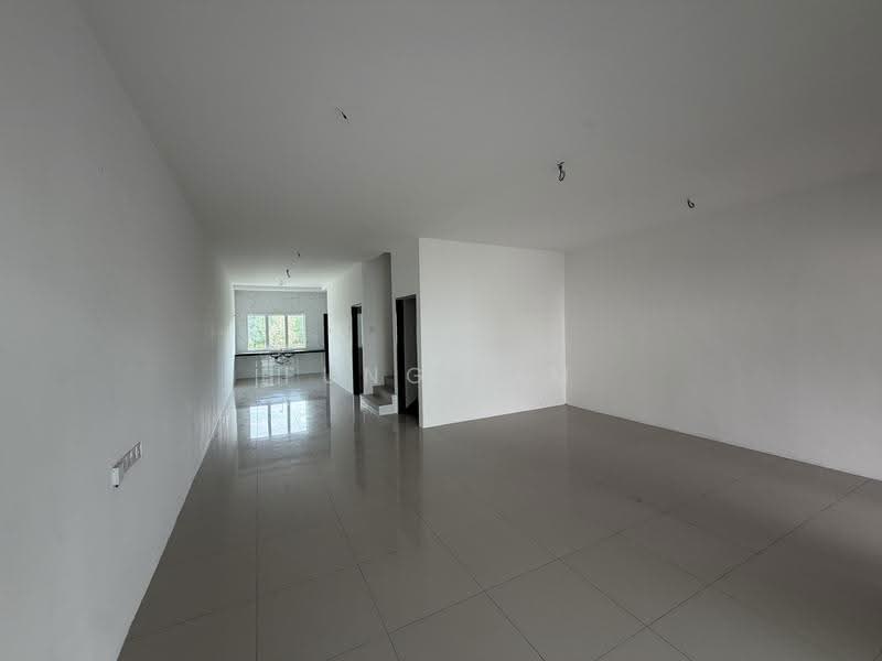 2-storey Terraced House for Sale in Taiping (Perak) - Fung Lim - Living Room - PropertyGuru.com.my