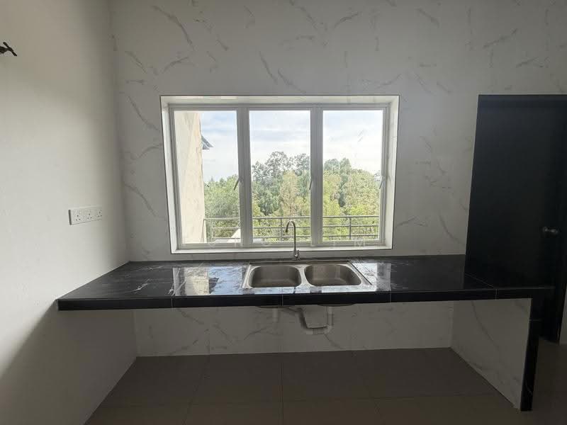 2-storey Terraced House for Sale in Taiping (Perak) - Fung Lim - Kitchen - PropertyGuru.com.my