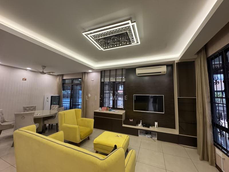 Rumah Kluster untuk Disewa di Taman Austin Heights (Tebrau) - Li Wei - Living Room - PropertyGuru.com.my