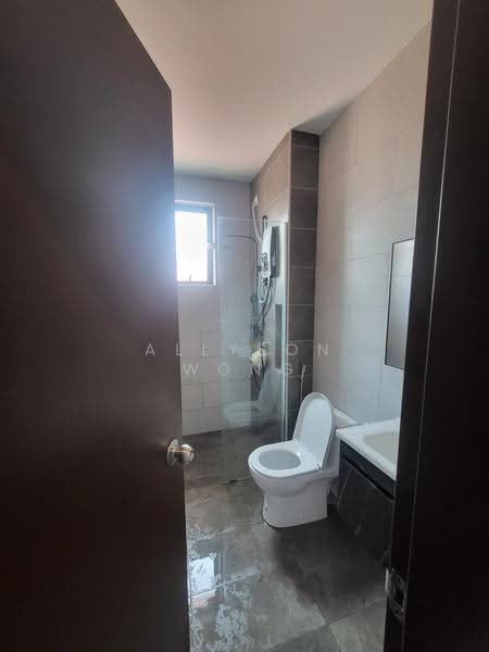 2-storey Terraced House for Rent in Setia Safiro (Cyberjaya) - Allyson Wong - Bathroom - PropertyGuru.com.my