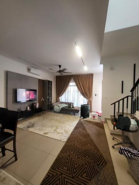 2-storey Terraced House for Rent in Setia Safiro (Cyberjaya) - Allyson Wong - Living Room - PropertyGuru.com.my