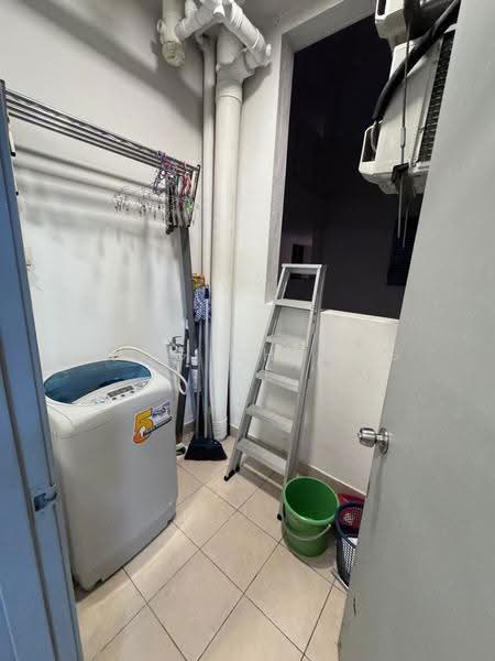Service Residence for Rent at Pangsapuri Tanah Emas (Golden Sands) - Hong Charng Lee - Interior - PropertyGuru.com.my
