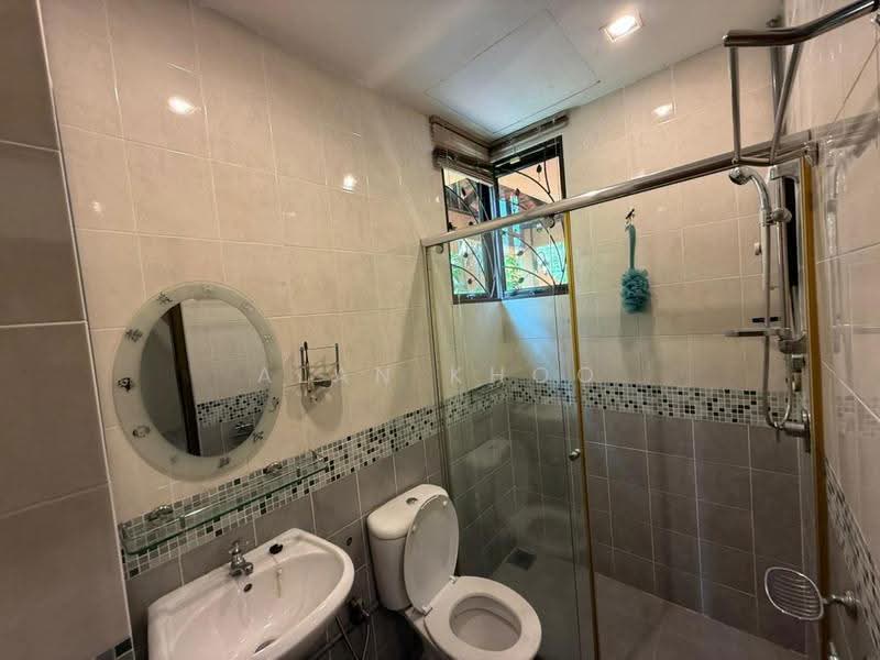Bungalow House for Sale in Bukit Rahman Putra (Sungai Buloh) - Alan Khoo - Bathroom - PropertyGuru.com.my