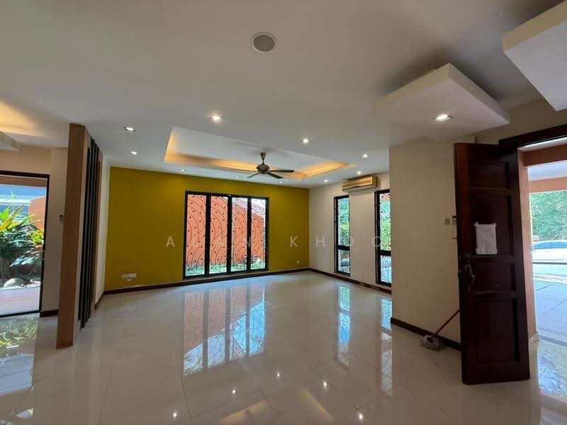Bungalow House for Sale in Bukit Rahman Putra (Sungai Buloh) - Alan Khoo - Living Room - PropertyGuru.com.my