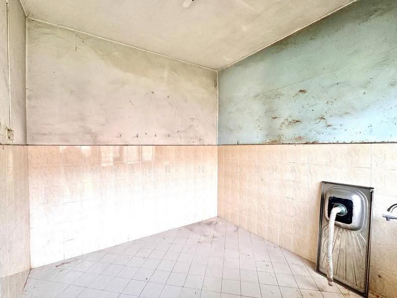 Rumah Teres 2-Tingkat untuk Dijual di Lestari Putra (Seri Kembangan) - Ammeer Nadzrai - Interior - PropertyGuru.com.my