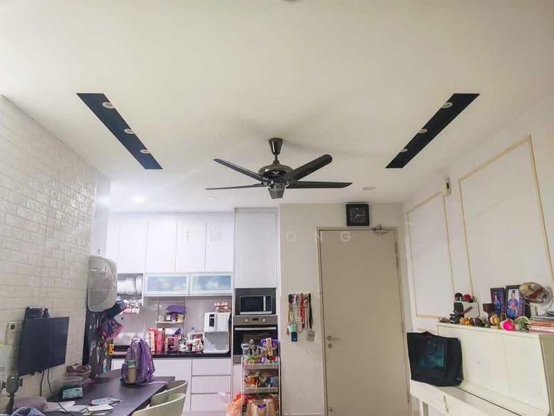 Kondominium untuk Dijual di The Haute Gurney - FM Hong - Kitchen - PropertyGuru.com.my