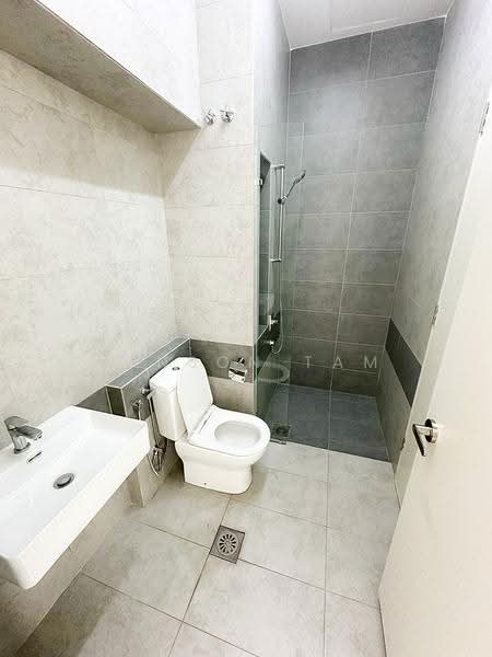 2-storey Terraced House for Sale in Sungai Buloh (Selangor) - Winson Tam - Bathroom - PropertyGuru.com.my