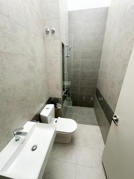 2-storey Terraced House for Sale in Sungai Buloh (Selangor) - Winson Tam - Bathroom - PropertyGuru.com.my
