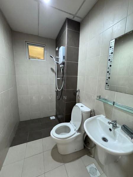 Service Residence for Rent at Pangsapuri Tanah Emas (Golden Sands) - Kevin Lim - Bathroom - PropertyGuru.com.my