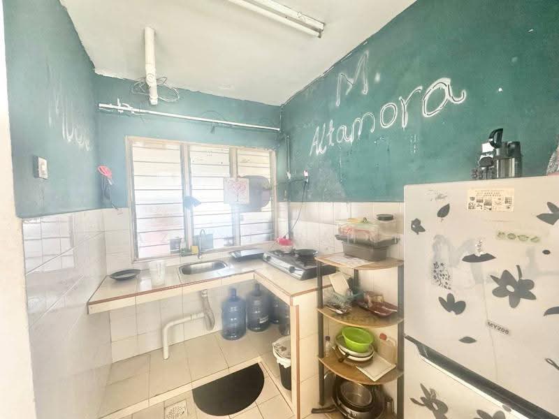 Rumah Flat untuk Dijual di Sri Tioman II - Azli Ibrahim - Kitchen - PropertyGuru.com.my