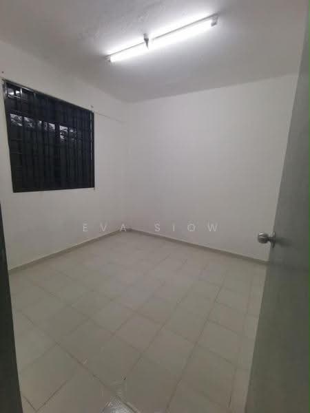 Rumah Flat untuk Dijual di Flat Taman Ungku Tun Aminah - Eva Siow - Interior - PropertyGuru.com.my