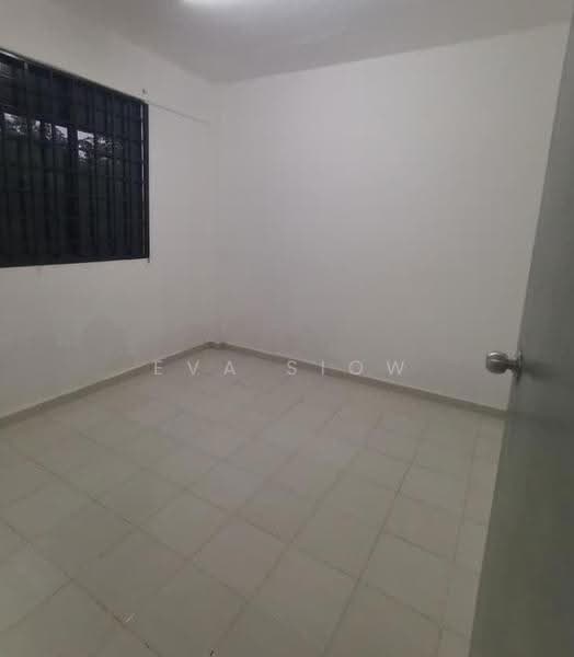 Rumah Flat untuk Dijual di Flat Taman Ungku Tun Aminah - Eva Siow - Interior - PropertyGuru.com.my