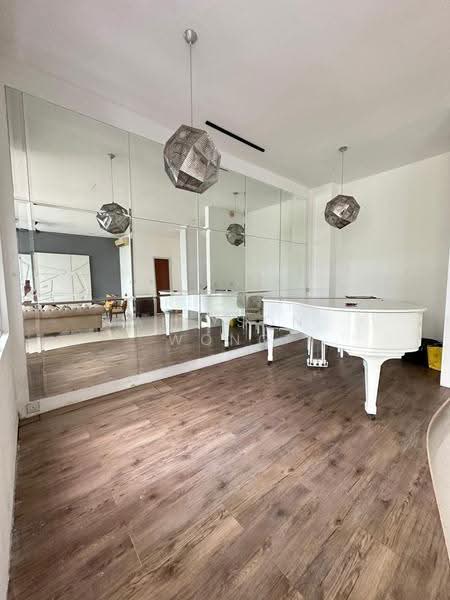 Bungalow House for Rent in Sunway Damansara (Kota Damansara) - Allyson Wong - Living Room - PropertyGuru.com.my