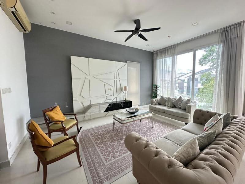 Bungalow House for Rent in Sunway Damansara (Kota Damansara) - Allyson Wong - Living Room - PropertyGuru.com.my