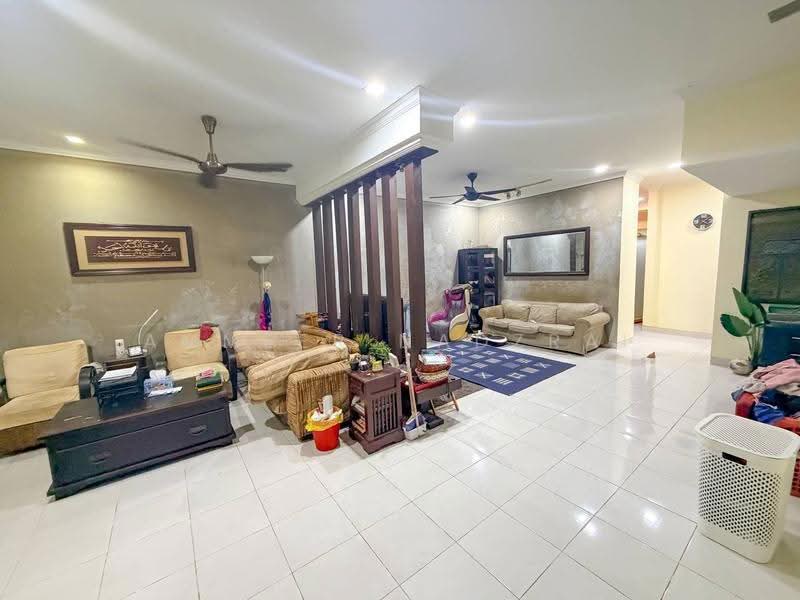 2-storey Terraced House for Sale in Alam Damai (Cheras) - Ammeer Nadzrai - Living Room - PropertyGuru.com.my