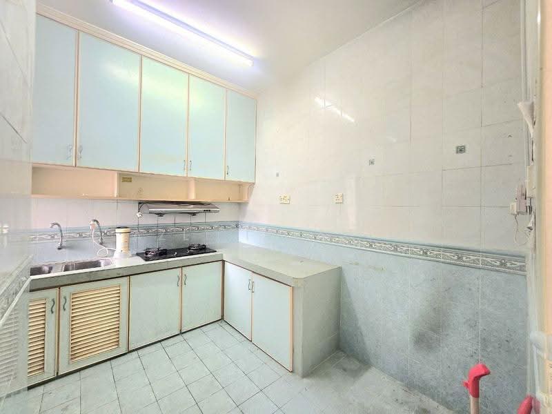 Pangsapuri untuk Dijual di Kenari Court - Azli Ibrahim - Kitchen - PropertyGuru.com.my