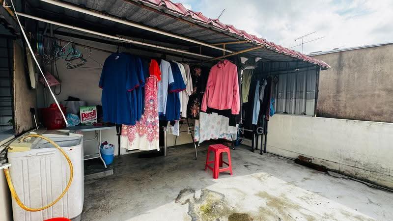 Rumah Teres 1-Tingkat untuk Dijual di Taman Senai Indah (Senai) - Jayden Ng - Exterior - PropertyGuru.com.my