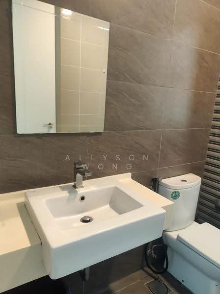 Kondominium untuk Disewa di Sky Condominium (Skyz Residence) - Allyson Wong - Bathroom - PropertyGuru.com.my