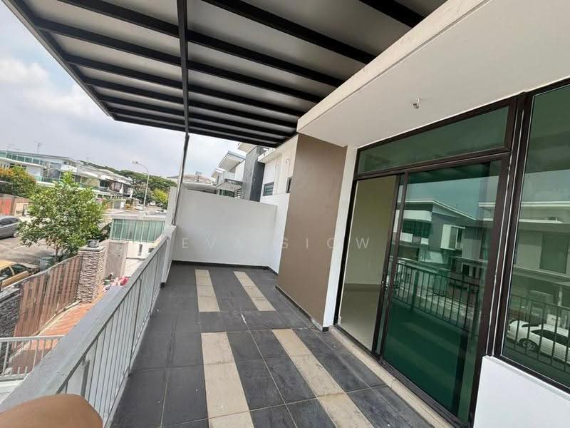 Rumah Kluster untuk Dijual di Johor Bahru (Johor) - Eva Siow - Balcony - PropertyGuru.com.my
