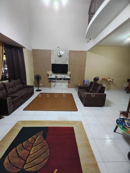 Rumah Teres 1.5-Tingkat untuk Dijual di Taman Pelangi Indah (Ulu Tiram) - Jason Sim - Living Room - PropertyGuru.com.my