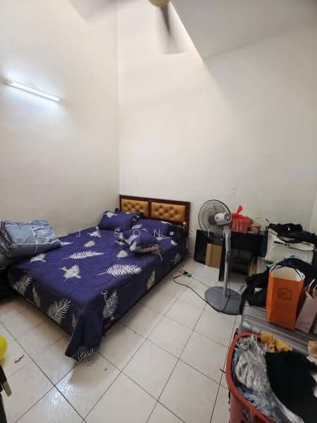 Rumah Teres 1.5-Tingkat untuk Dijual di Taman Pelangi Indah (Ulu Tiram) - Jason Sim - Bedroom - PropertyGuru.com.my