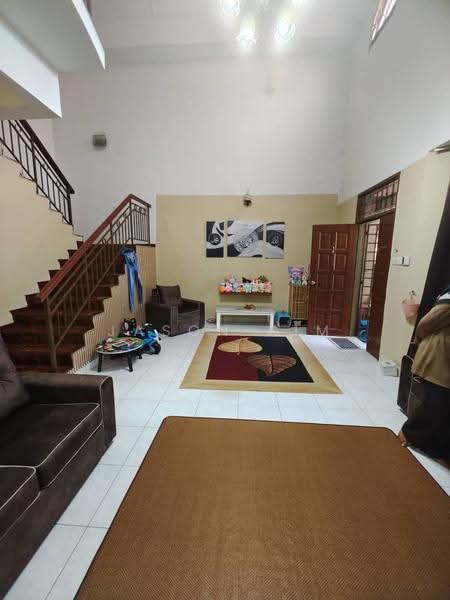Rumah Teres 1.5-Tingkat untuk Dijual di Taman Pelangi Indah (Ulu Tiram) - Jason Sim - Living Room - PropertyGuru.com.my