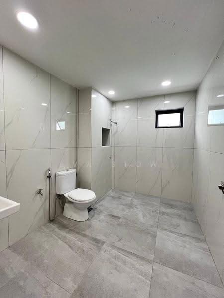 Semi-Detached House for Sale in Taman Sri Skudai (Skudai) - Eva Siow - Bathroom - PropertyGuru.com.my