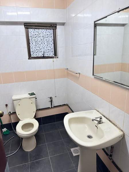 Condominium for Sale at Villa Puteri - Mike Leong - Bathroom - PropertyGuru.com.my