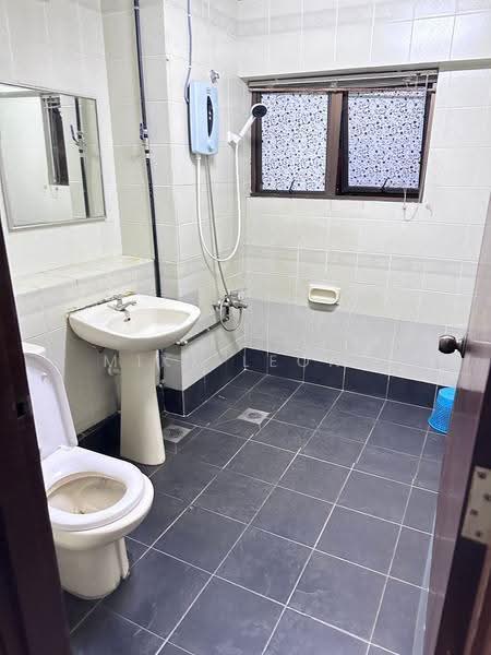 Condominium for Sale at Villa Puteri - Mike Leong - Bathroom - PropertyGuru.com.my
