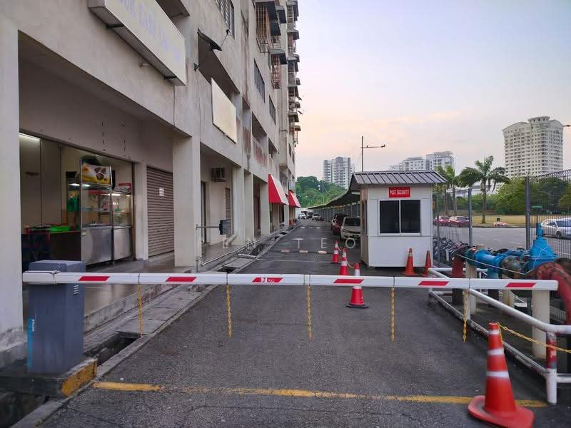 Pangsapuri untuk Dijual di Desa Indah Block 33 - Pen Teo - PropertyGuru.com.my