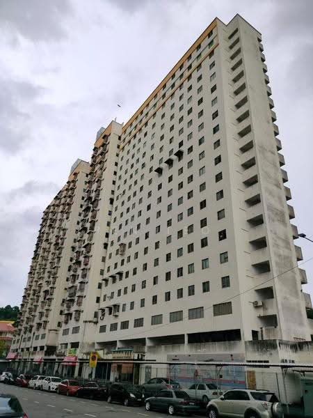 Pangsapuri untuk Dijual di Desa Indah Block 33 - Pen Teo - PropertyGuru.com.my