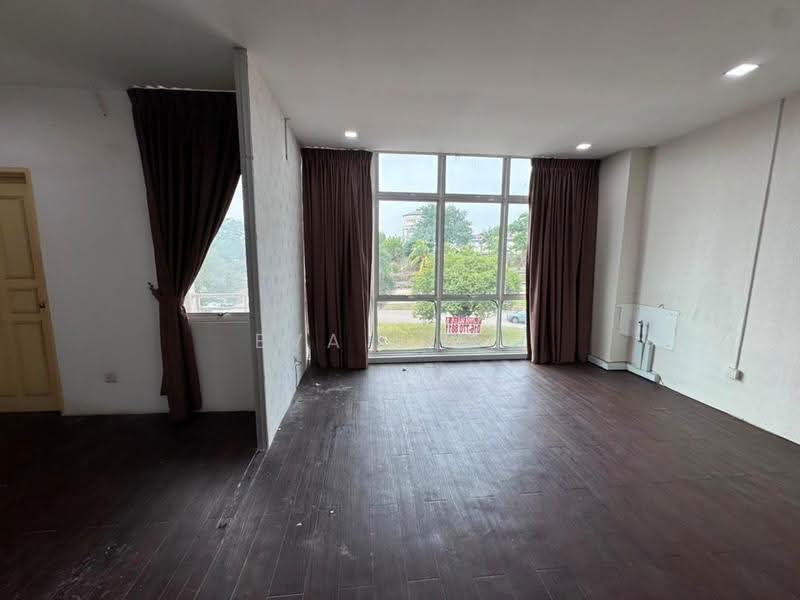 Shop / Office untuk Dijual di Bandar Baru Permas Jaya (Permas Jaya) - Eva Siow - PropertyGuru.com.my