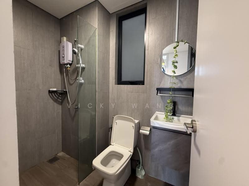Service Residence for Sale at Geo Bukit Rimau - Vicky Wang - Bathroom - PropertyGuru.com.my