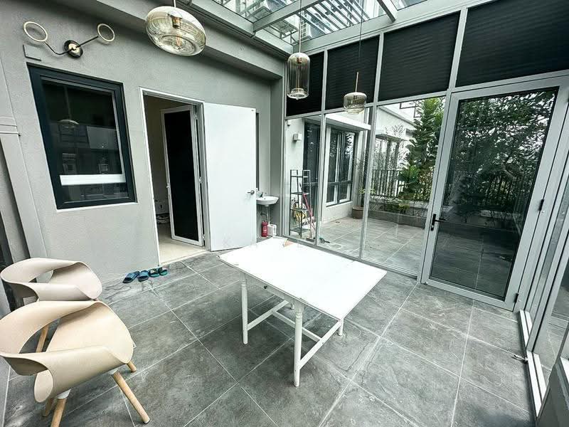 2-storey Terraced House for Sale in Sungai Buloh (Selangor) - Ka Ee - Balcony - PropertyGuru.com.my