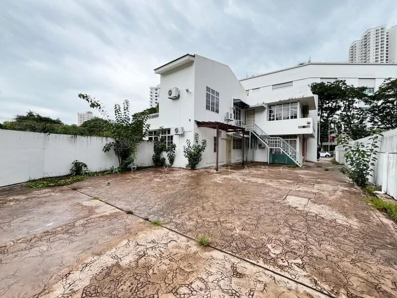 Shop / Office untuk Disewa di Pulau Tikus (Penang) - Yap Yi Xiang - Exterior - PropertyGuru.com.my
