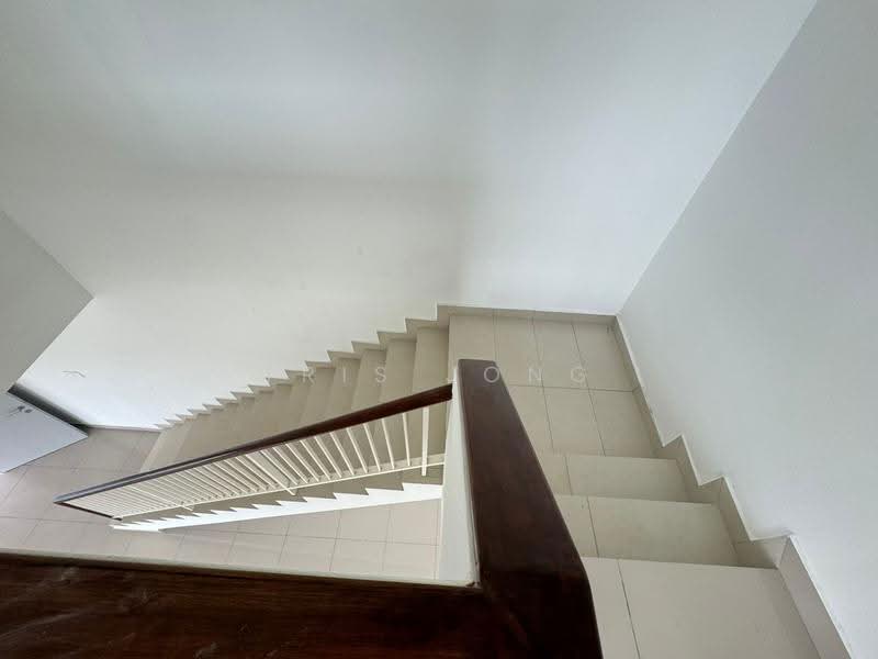 2-storey Terraced House for Sale in Amverton Hills (Sungai Buloh) - Tris Jong - Interior - PropertyGuru.com.my