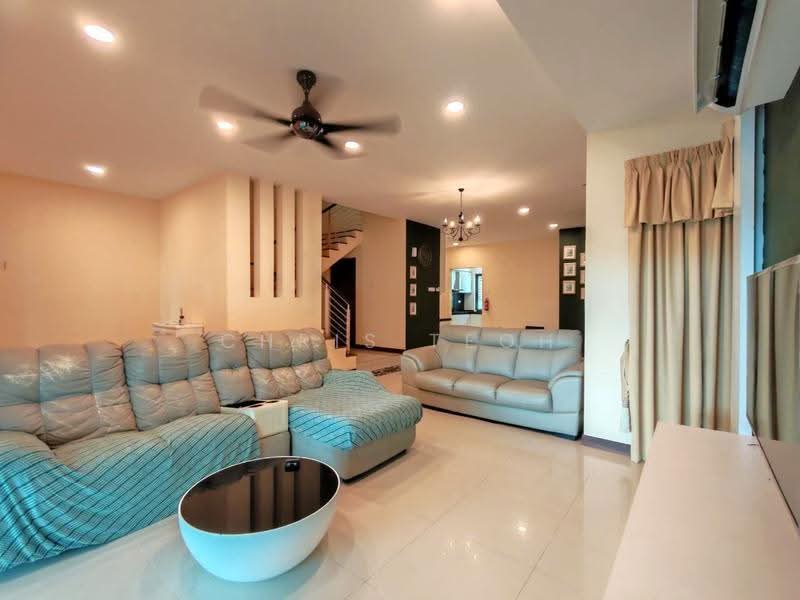 Rumah Berkembar untuk Disewa di Batu Ferringhi (Penang) - Chris Teoh - Living Room - PropertyGuru.com.my