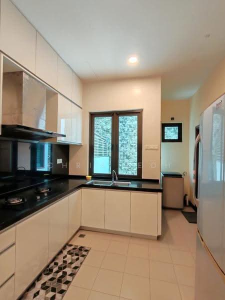 Rumah Berkembar untuk Disewa di Batu Ferringhi (Penang) - Chris Teoh - Kitchen - PropertyGuru.com.my