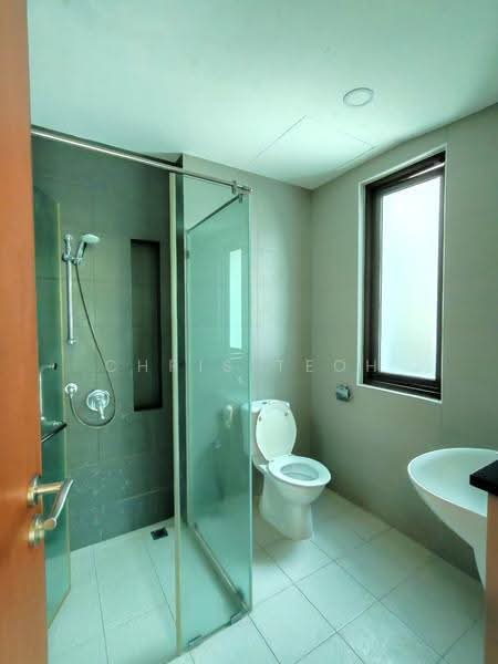 Rumah Berkembar untuk Disewa di Batu Ferringhi (Penang) - Chris Teoh - Bathroom - PropertyGuru.com.my