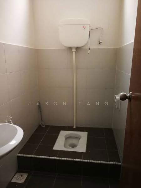 Shop / Office for Rent in Masai (Johor) - Jason Tang - Bathroom - PropertyGuru.com.my