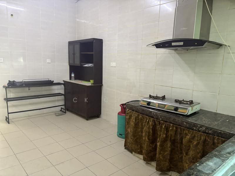 2-storey Terraced House for Rent in Taman Koperasi Cuepacs (Cheras) - CK Chong - Kitchen - PropertyGuru.com.my