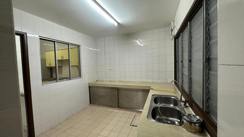 Terraced House for Rent in Bukit Rahman Putra (Sungai Buloh) - Elaine Chin - Kitchen - PropertyGuru.com.my