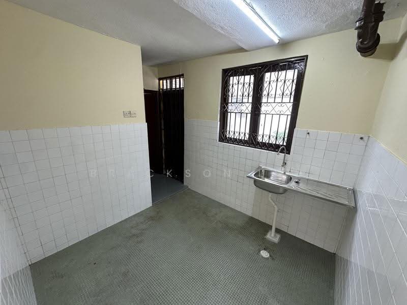Rumah Teres 2-Tingkat untuk Disewa di Taman Melawati (Ulu Kelang) - Brackson Loh - Kitchen - PropertyGuru.com.my