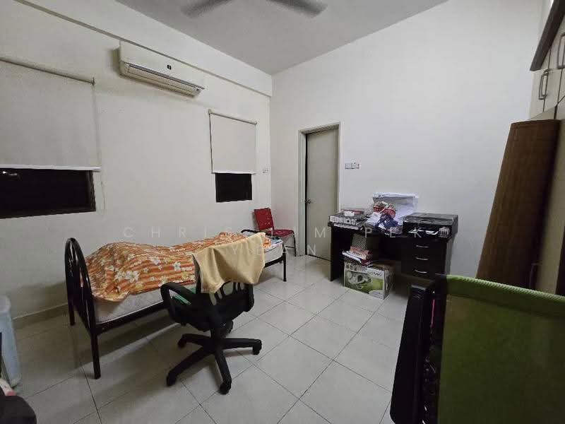 Semi-Detached House for Sale in Taman Vista Mutiara (Bandar Sungai Long) - Chris Lim Pek Yean - Bedroom - PropertyGuru.com.my