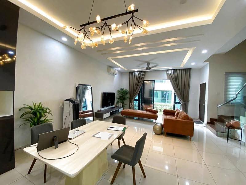 2-storey Terraced House for Sale in Semenyih (Selangor) - Azli Ibrahim - Living Room - PropertyGuru.com.my